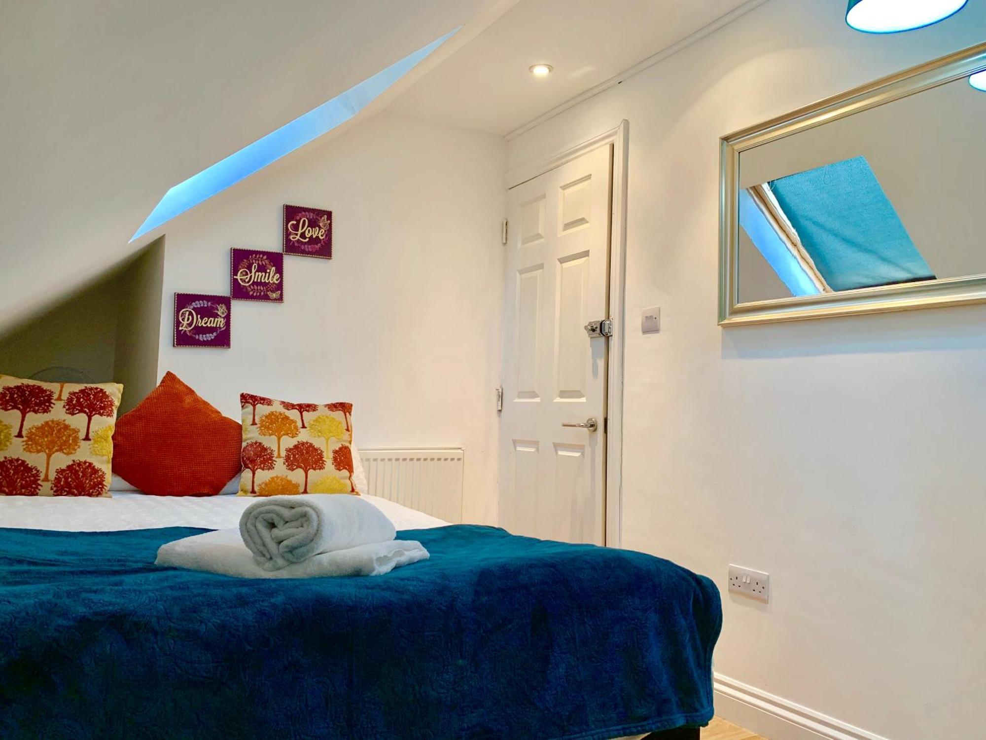 1 Bed Apartment,Recep,Kitchen,Bath Ilford Exterior photo
